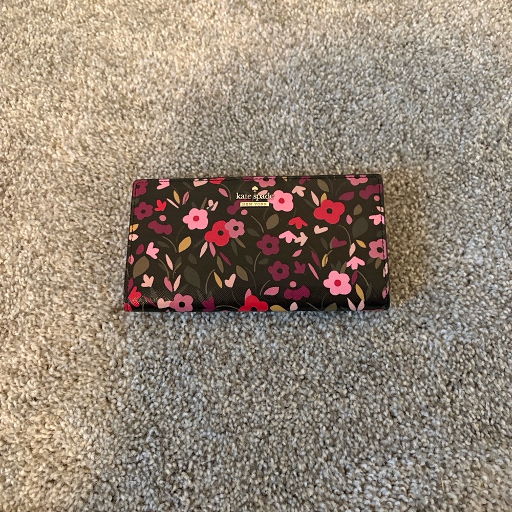 kate spade Black Floral Continental Wallet with Pink and Red Flowers